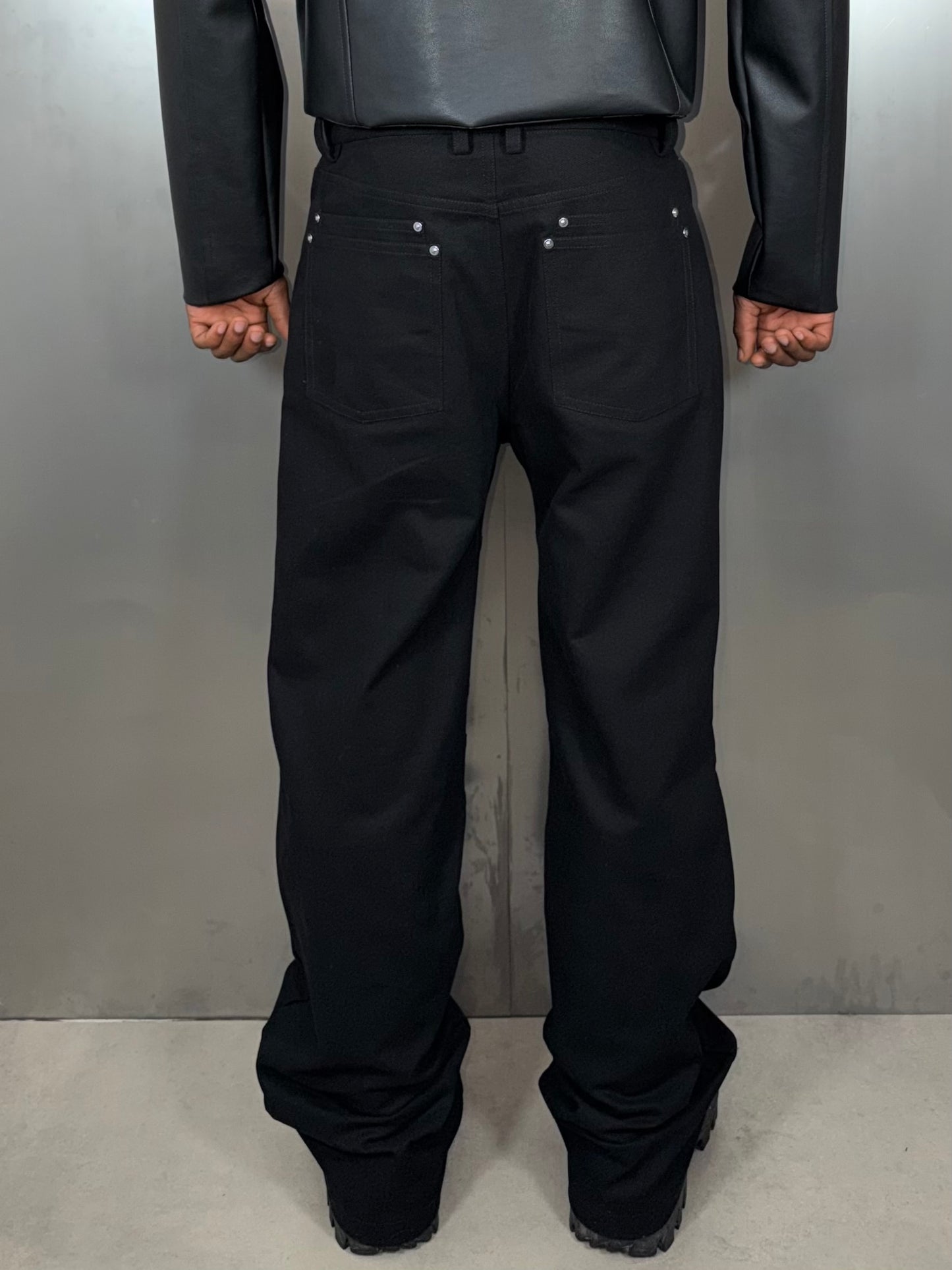 ARMOR FLARED PANTS