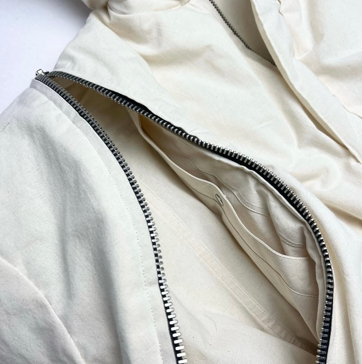 Zip Bomber Jacket sand