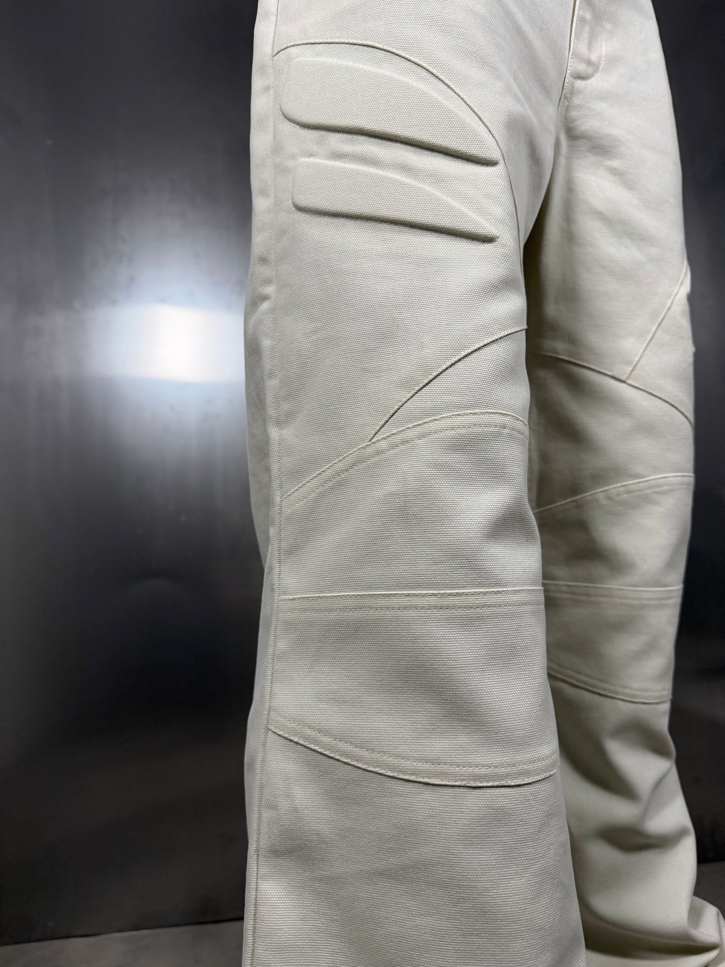 ARMOR FLARED PANTS